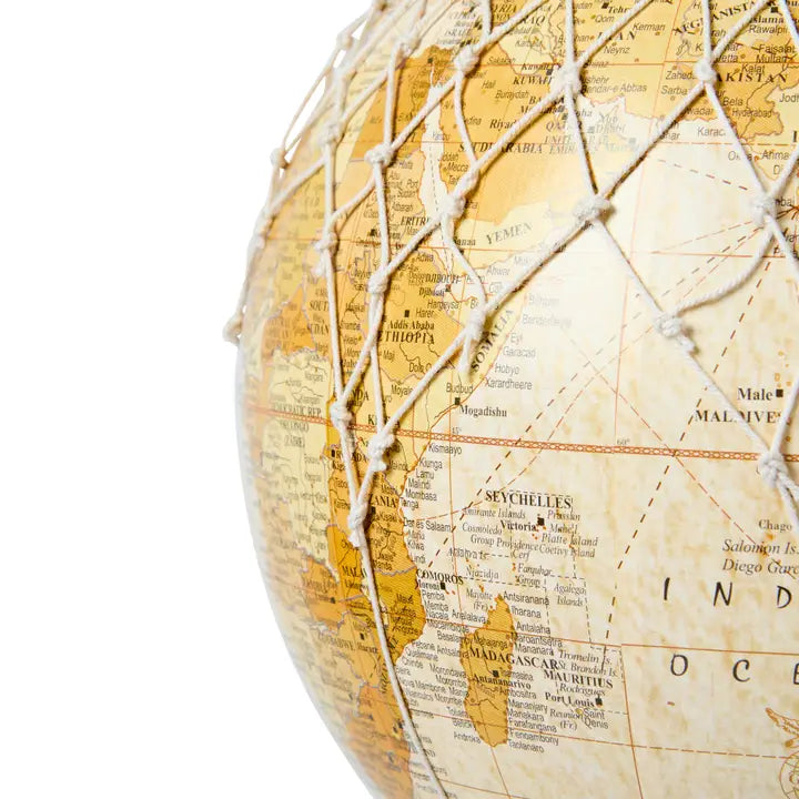 World Map Hot Air Balloon Globe – 20cm