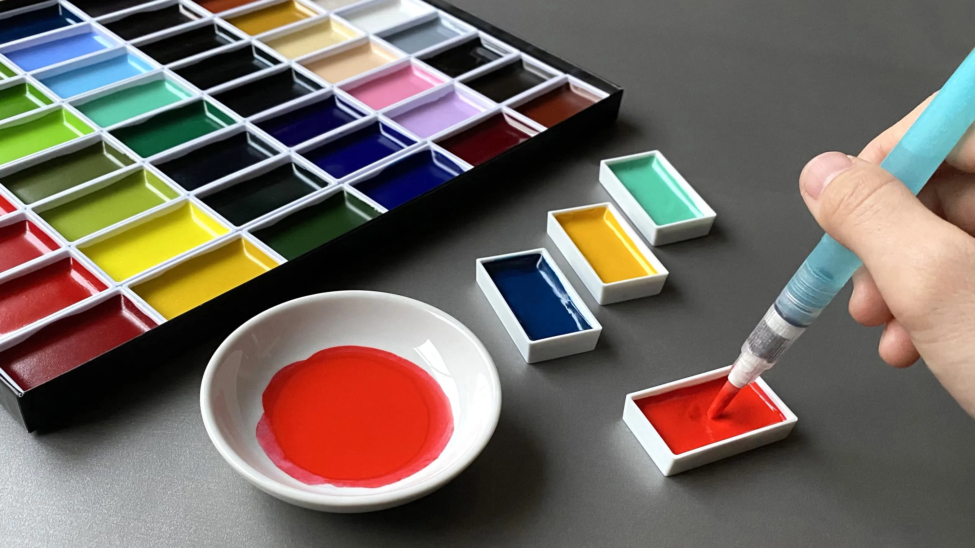 Kuretake Individual Watercolour Pans